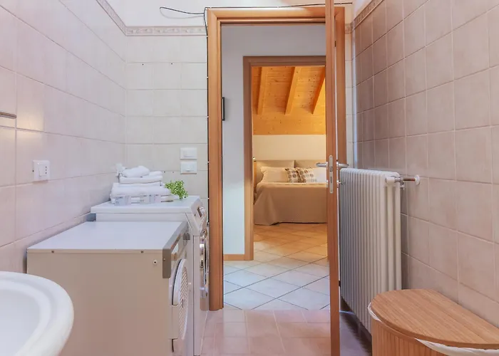 Lägenhet Veloccino Del