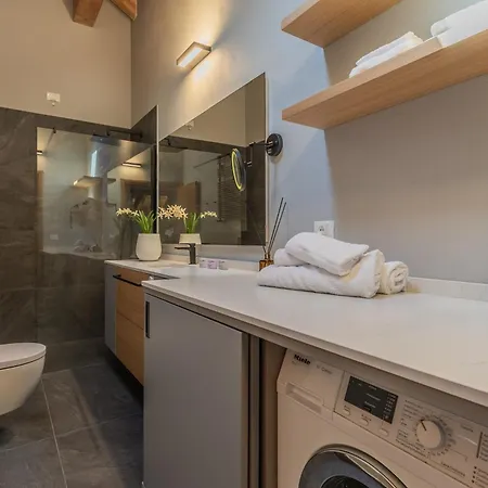 Veloccino Del Apartmán Perledo